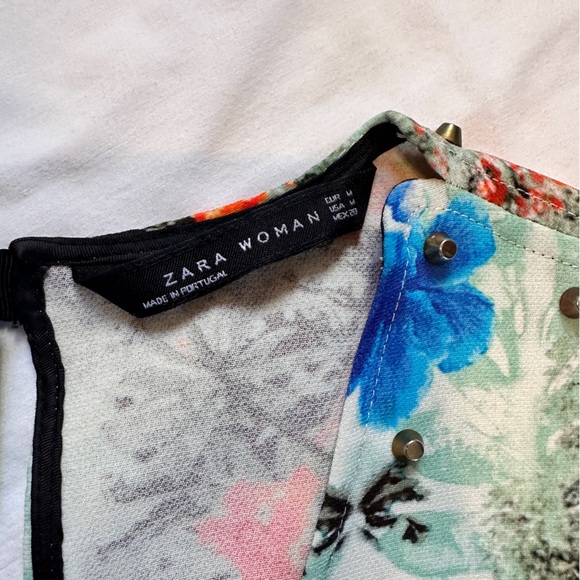 Zara tropical mandala print top. - Picture 3 of 3